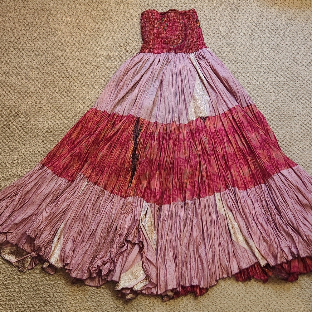 Elegant Strapless Maxi Dress in Pink and Red